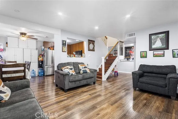 1381 S WALNUT ST 2105