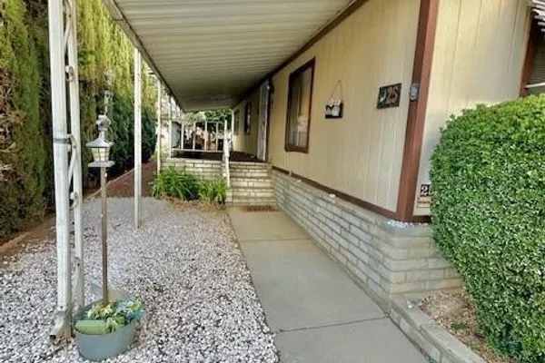 5700 W WILSON ST SPC 25