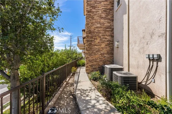 27968 AVALON DR
