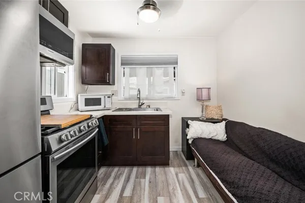 17024 S WESTERN AVE 28