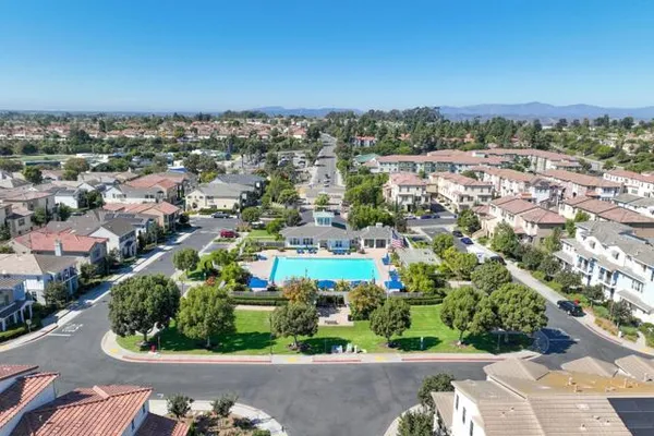4367 PACIFICA WAY 2