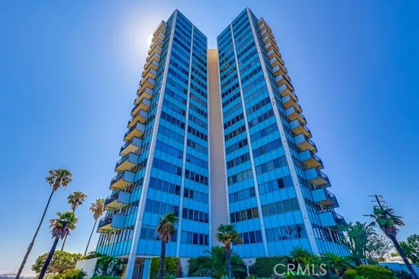 2999 E OCEAN BLVD 120