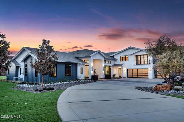 2111 HIGH KNOLL CIR