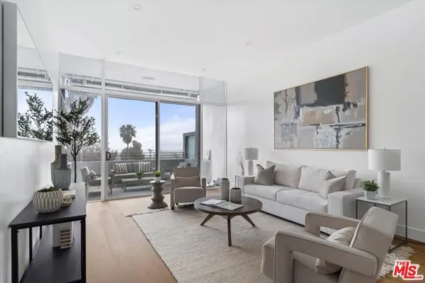 16601 MARQUEZ AVE 302
