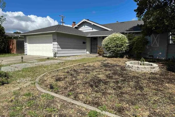378 ACACIA ST