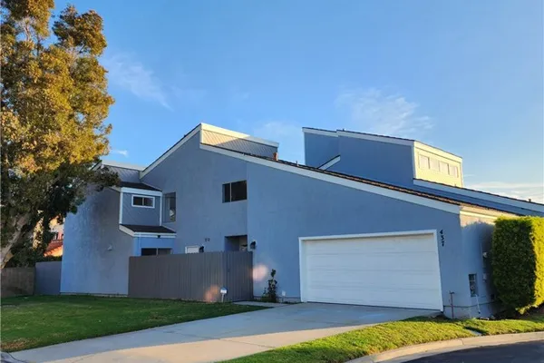 437 REED WAY