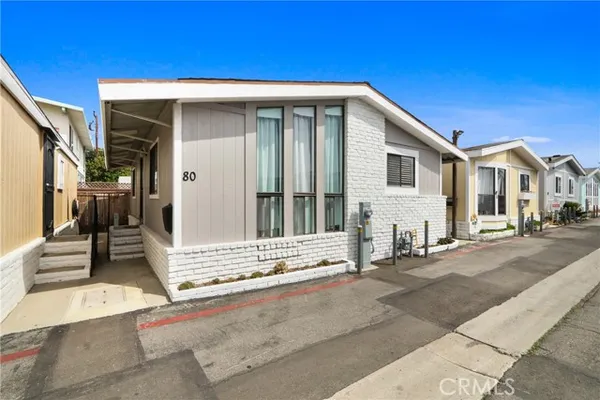 327 W WILSON ST SPC 80