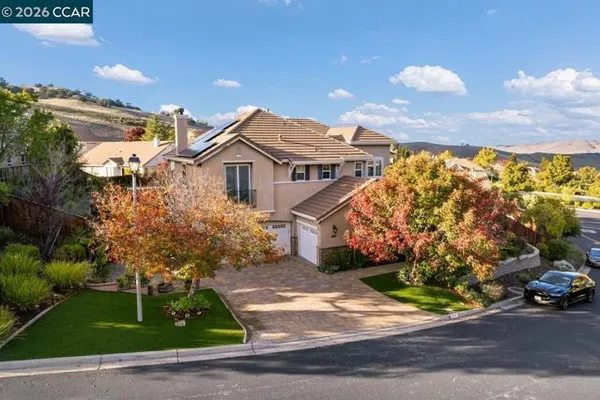995 ROSEHEDGE CT