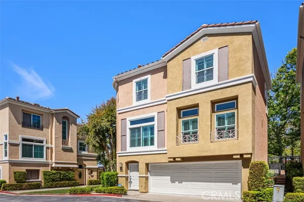 237 MONTANA DEL LAGO DR