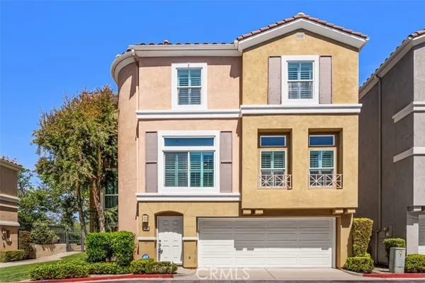 237 MONTANA DEL LAGO DR