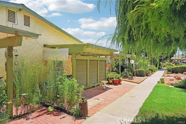 199 SUMMIT VIEW DR B