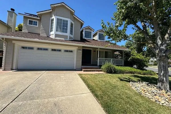 5067 PRAIRIE WAY
