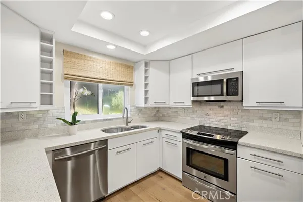 31545 E NINE DR 37-A