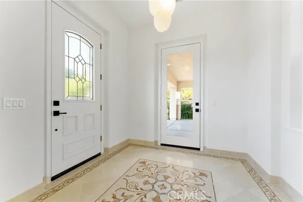 4116 DAKOTA DR