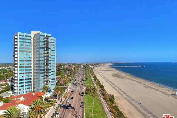 2999 E OCEAN BLVD 210