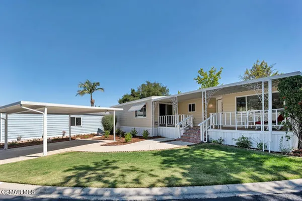 2779 THUNDERBIRD DR 80
