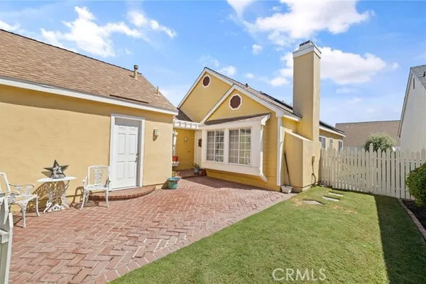 21092 CEDAR LN
