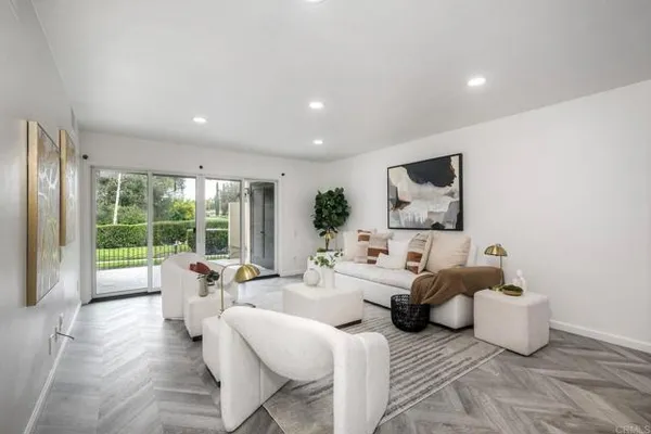12160 RANCHO BERNARDO RD A