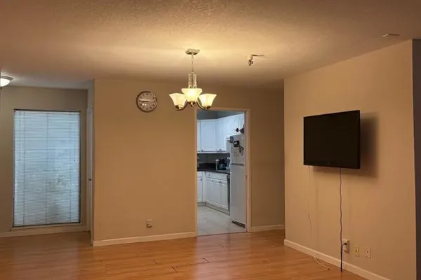 449 ALBERTO WAY 131
