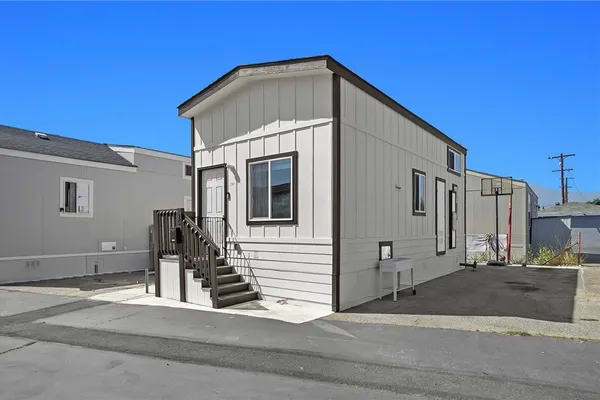 4849 PECK RD 25