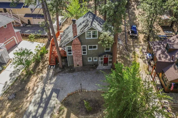 195 ELGIN RD