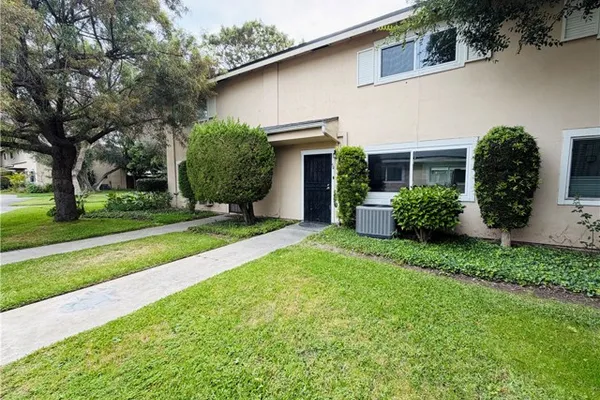 630 S KNOTT AVE 54