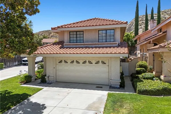 29065 MARILYN DR