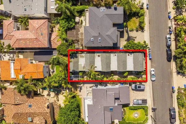 223 LOLITA ST