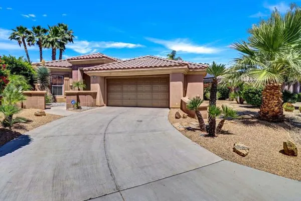 36 VISTA MIRAGE WAY