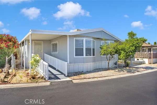 15252 SENECA RD SPC 257