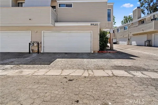9920 SEPULVEDA 7
