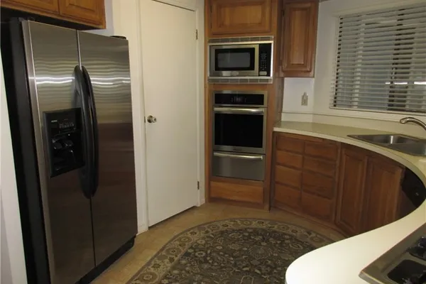 633 RAMONA AVE SPC 31