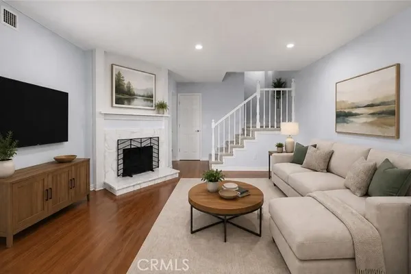 444 S TUSTIN K3
