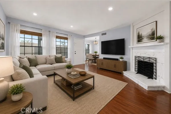 444 S TUSTIN K3