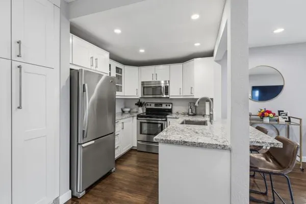 2960 BROADWAY 7