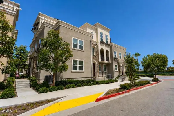 613 WINCHESTER DR