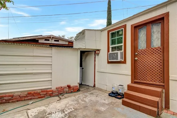 4015 MOUNTAIN DR SPC 2