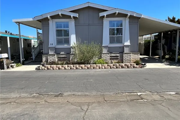 1750 WHITTIER AVE SPC 22