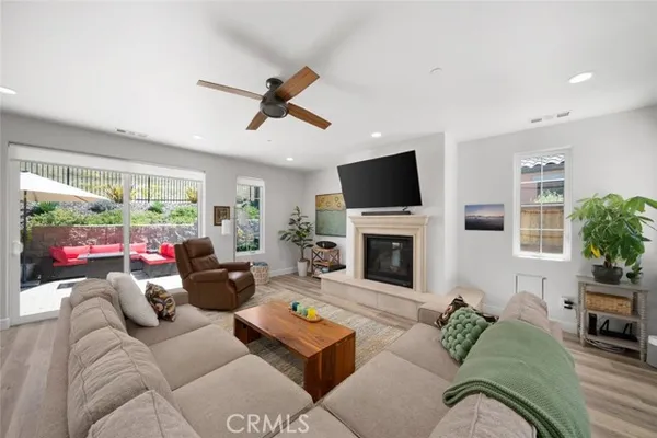 3101 AREZZO DR