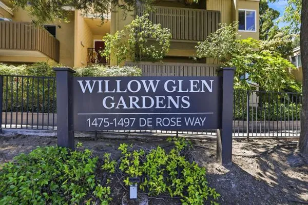 1485 DE ROSE WAY 218