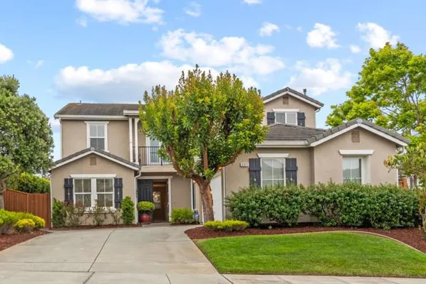 5011 PACIFIC CREST DR