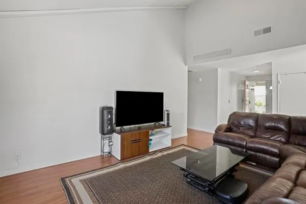 14513 MIRANDO ST