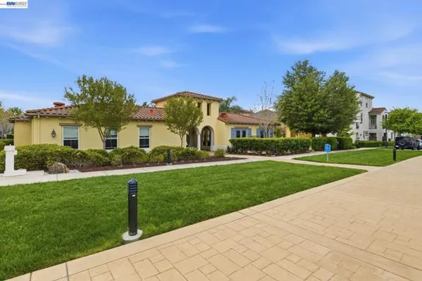 152 HELIGAN LN