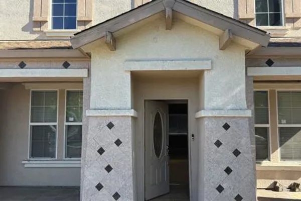 1016 CYPRESS RUN DR