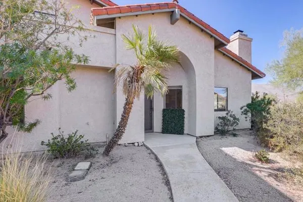 1618 LAS CASITAS DR
