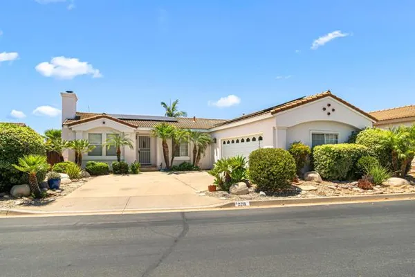 2218 GALVANI LN