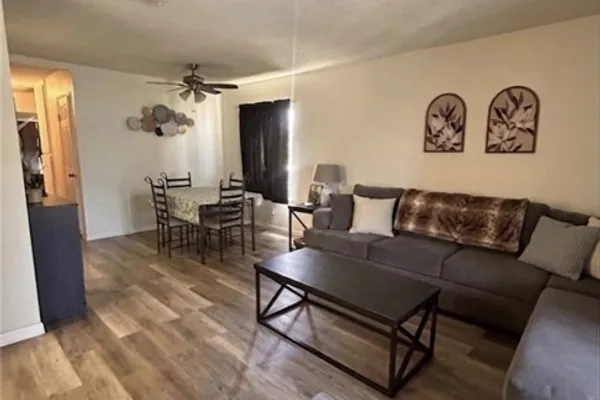 149 W 6TH ST 10