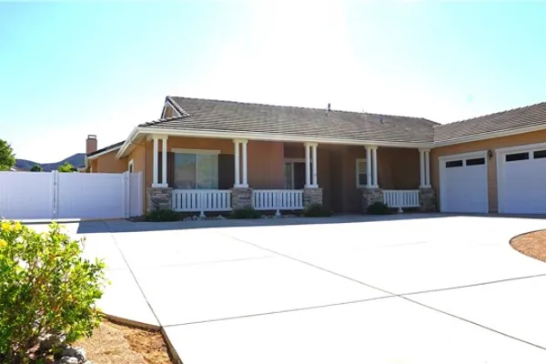 42144 SANTA FE TRL