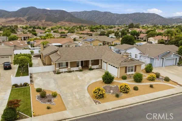 42144 SANTA FE TRL