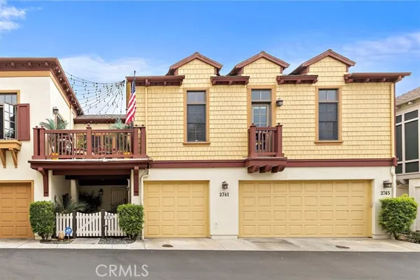 2741 BUNGALOW PL
